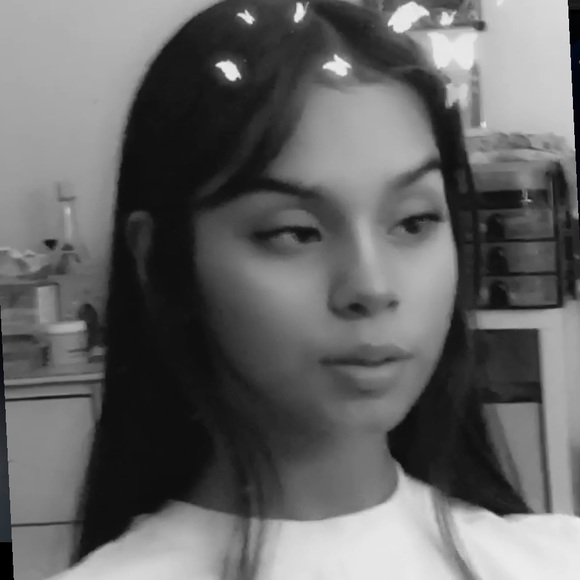 Meet your Posher, Kimberly - Picture 1 of 1